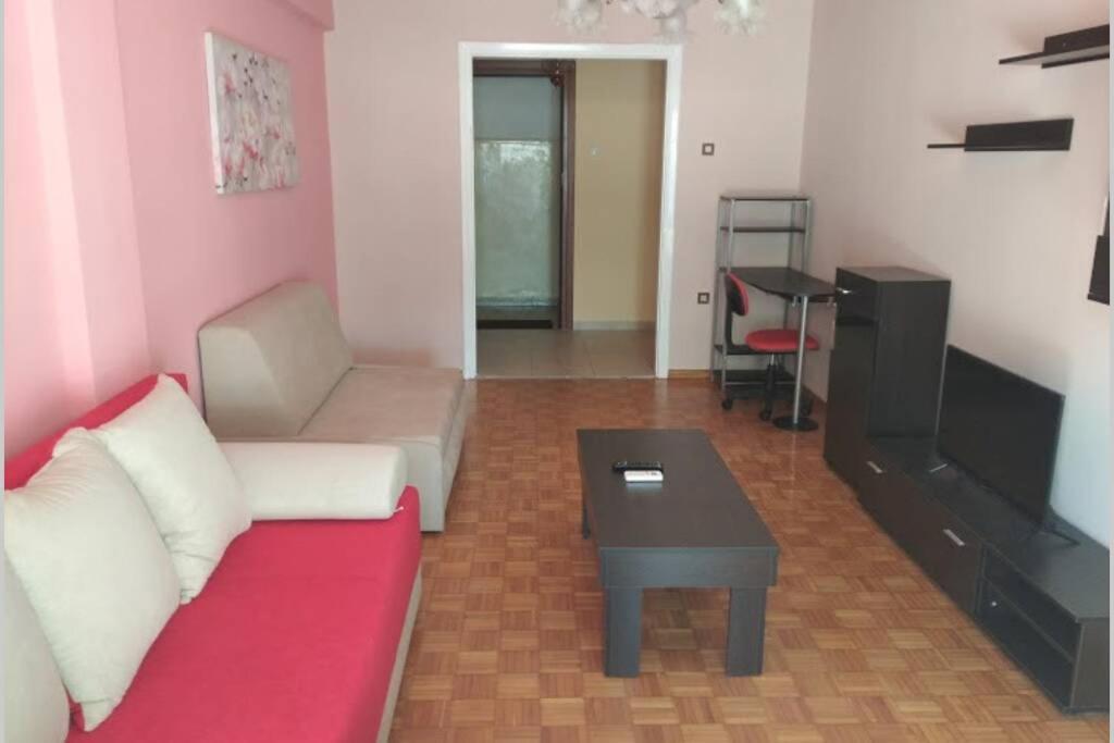 Debby'S Central Apartment Kavala Exterior foto